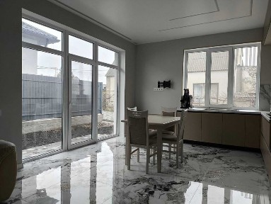 Новый дом в центре Нерубайска, общ 90 м, 3 комнаты. Рядом Усатово.