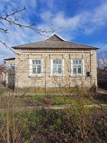 Продаж будинку в центрі села Веселе 20 км від Социка.