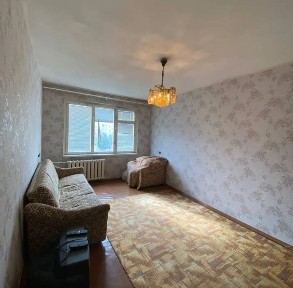 Трикімнатна чудова квартира район Льотна, біля АТБ