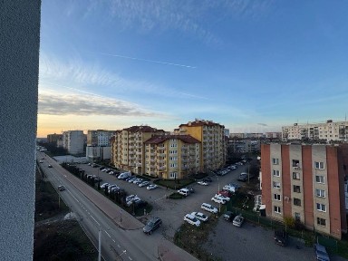 Продаж 1к квартири з ремонтом ЖК Богомольця/Газове опалення/ Видова