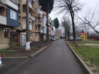 Ціну знижено! Продаю 3х кімнатну квартиру Свалява Закарпатської