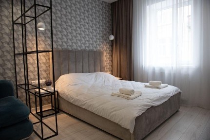 2-к, пл. Ст. Ринок, центр