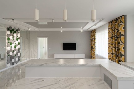 Ексклюзивна квартира з дизайнерським ремонтом на березі річки