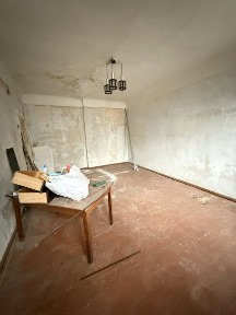 Продається 3 кімн. квартира Новомиколаївка