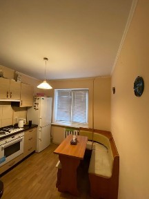 Продаж квартири на ж/м Перемога Набережна Перемоги. Січ