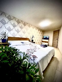 Вільна Центр потижнево подобово погодинно