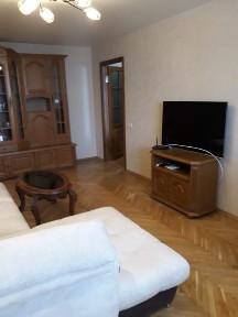 Київ, Голосіївський, Голосіївський проспект 19