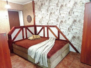 Сдам 1-комн. квартиру по ул, Верховинная м. Житомирская