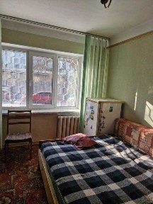 Сдам комнату рядом с метро 