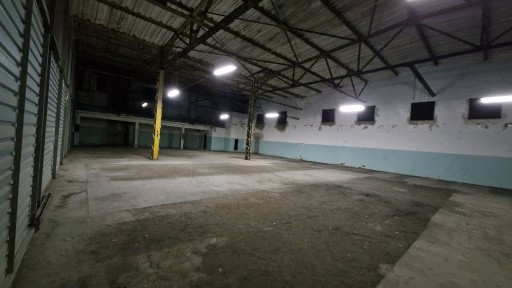 Оренда складу м. Чернігівська біля Ашану 700м²