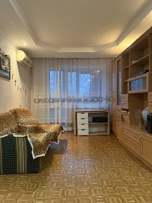 Оренда 2 к. кв Рн кінотеатру Мир