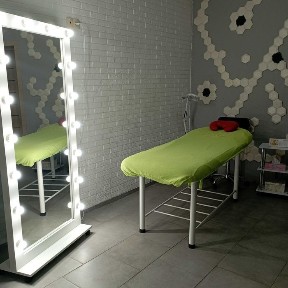 Аренда мест мастера маникюра, бровиста, лешмейкера