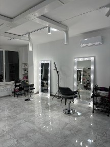 Продаж студії кератину, не приміщення, а все що є в середині