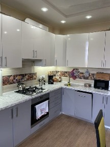 Продається 2-кімнатна квартира у Великодолинському