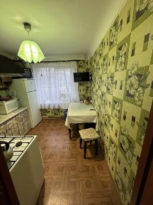 2 комнатная квартира с ремонтом