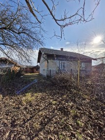 Будинок з землею 14 сотих. Неподалік Івано-Франківська.