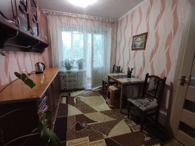 Оренда 2 кімнати в гуртожитку