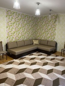 Оренда 2к. 2 рівневої квартири в центрі міста