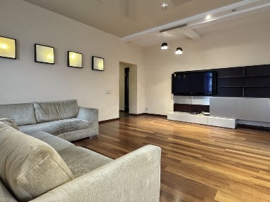 Здам 2-к квартиру вул. Турівська 29