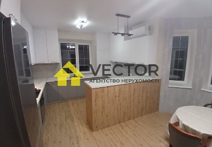 Новий цегляний будинок з гаражем. Найкраще планування!