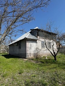 Продам дачний будинок