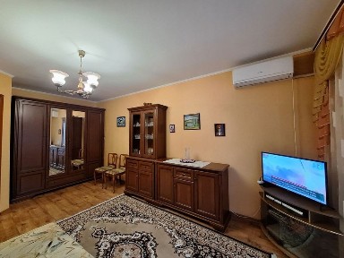 1 кімн. квартира на Пісках