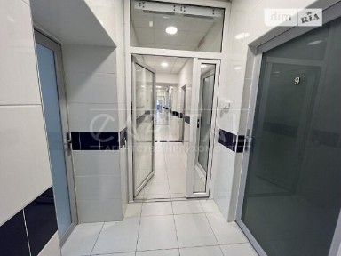 Здається спеціальне приміщення на вул. Дмитра Дорошенка 16, площа 380 кв. м • ID 31834543