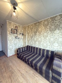 Продаж гостинки р-н 101, 17 м2, 9/9