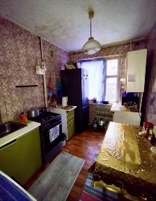 Продається 3-кімнатна квартира на Лівобережному-3, просп. Миру