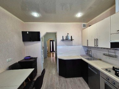 Продаю квартиру на Східному 2 (Незалежності України)