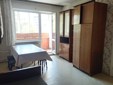 Сдам 2х ком Заболотного 86 Голосеевский 4-й эт м Теремки 15 мин пеш