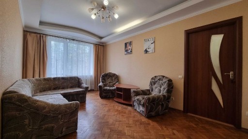 3-х кімнатна, м. Звіринецька, вул. Бойчука 13