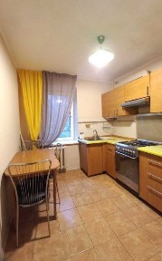 Вул. Автозаводська 7А Оренда 2к квартира Оболонський р-н