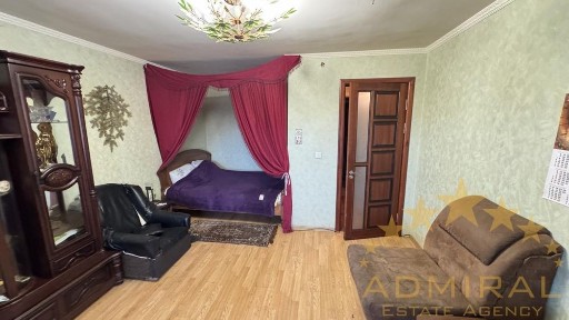 Оренда / Квартира / вул. Тараскова, Південно-Західний, Черкаси