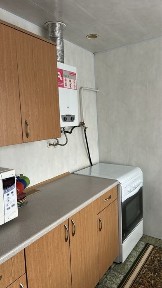 Продається добротний будинок в с. Святець з усіма комунікаціями!