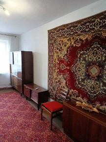 Продам 2 кімн кв Центр Рон, Соляні, 1/5 цегла, балконом, газколонка