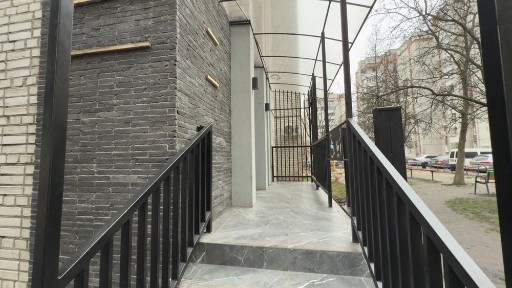 Пропоную в оренду комерційне приміщення по вул Панча р-н Герольду.