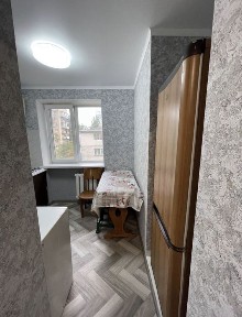 АРЕНДА 2ком квартира возле ПАРКА ГОРЬКОГО. Свежий ремонт!