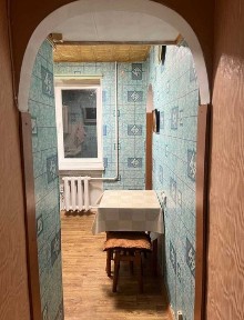 Продам однокомнатную квартиру в кирпичном доме на Таирова