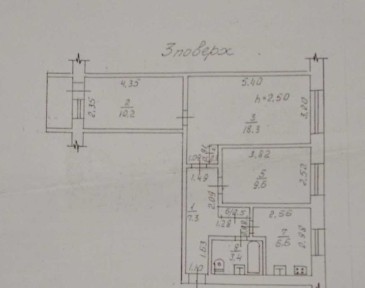 3 кімнатна квартира на середньому поверсі на проспекті Глушко.
