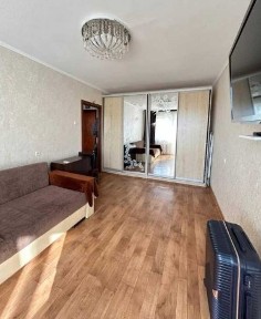 Однокомнатная квартира с капитальным ремонтом на Таирова/Вузовский