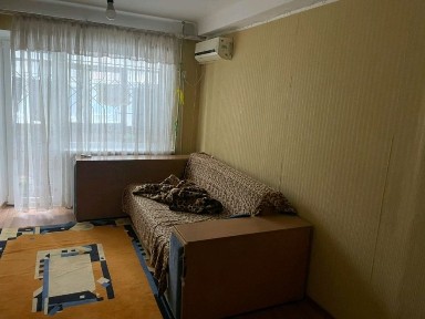 Сдам 2-3х к комн комнатную кв-ру 10000 Правый берег