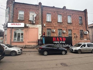 Оренда 100 м. кв. - центр міста, найвища прохідність