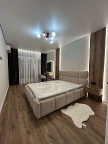 Новинка! Центр міста. Стильна, укомплектов, 48метр. ЖК закрит. типу, новобуд.