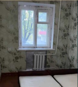 2 кім СЕРЕДНІЙ поверх район НАГОРКА (718878)