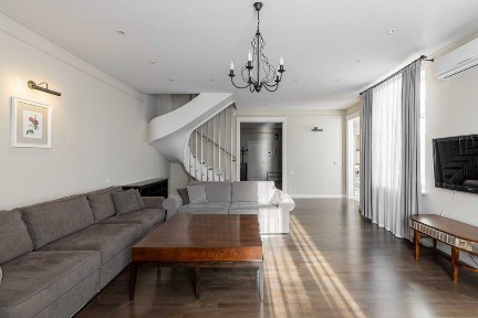 Без % Аренда 5к квартиры возле Золотых Ворот, ул. Ярославов Вал 21Г