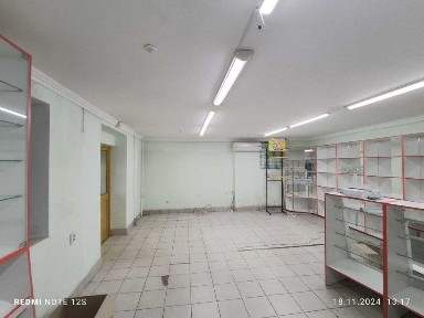 Продаж приміщення 94 м. кв. на ДНСі