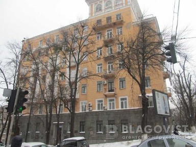 ул Богдана Хмельницкого 68 - помещение 64 м кв