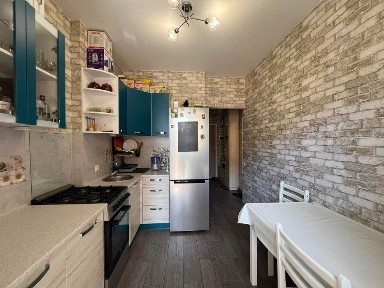 СРОЧНО! 1-комн с ремонтом! 3 ст. Люстд. дор! 2-конт газовый котел!