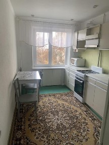 Здається 2 кімнатна квартира 5- Зарічний.